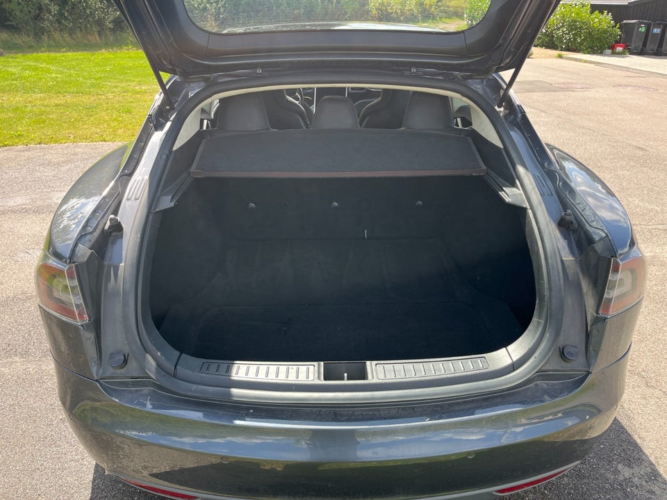 Tesla Model S 70D 5d