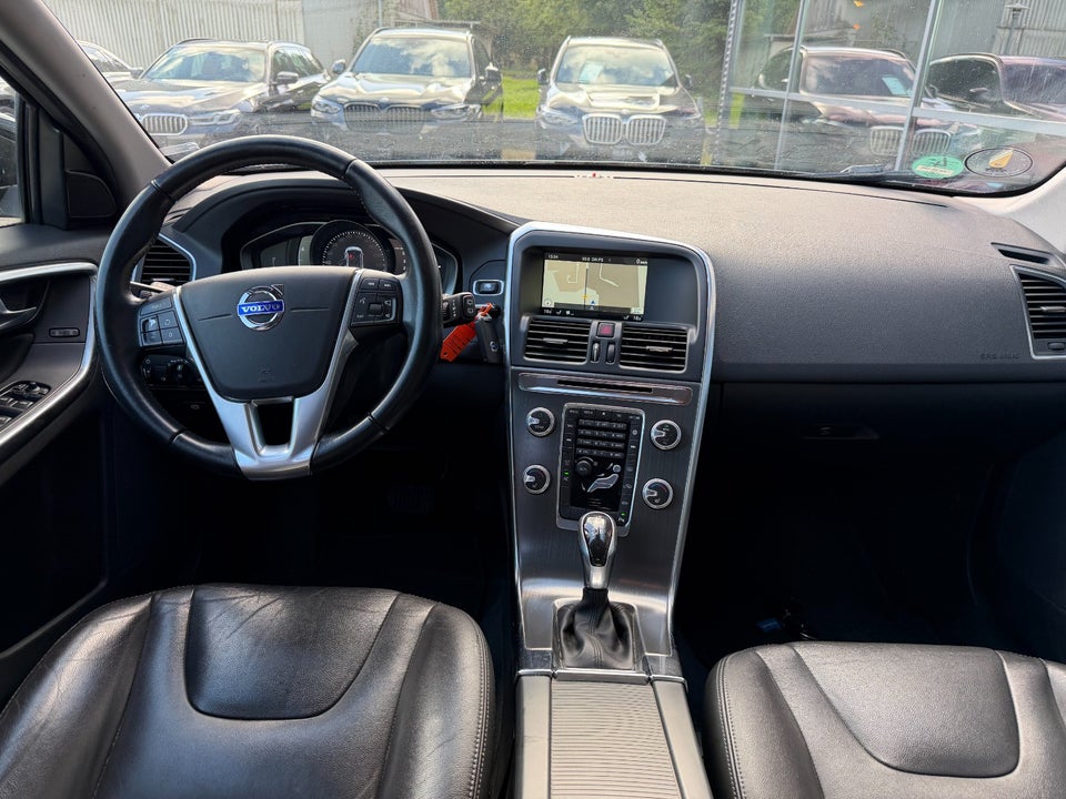 Volvo XC60 2,0 D4 190 Momentum aut. 5d