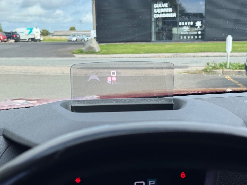 Citroën C4 1,2 PureTech 130 Shine EAT8 5d