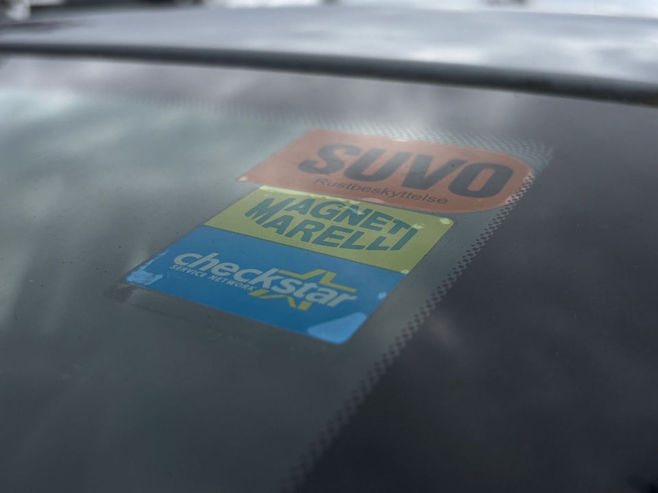 Opel Corsa 1,4 16V Cosmo 5d
