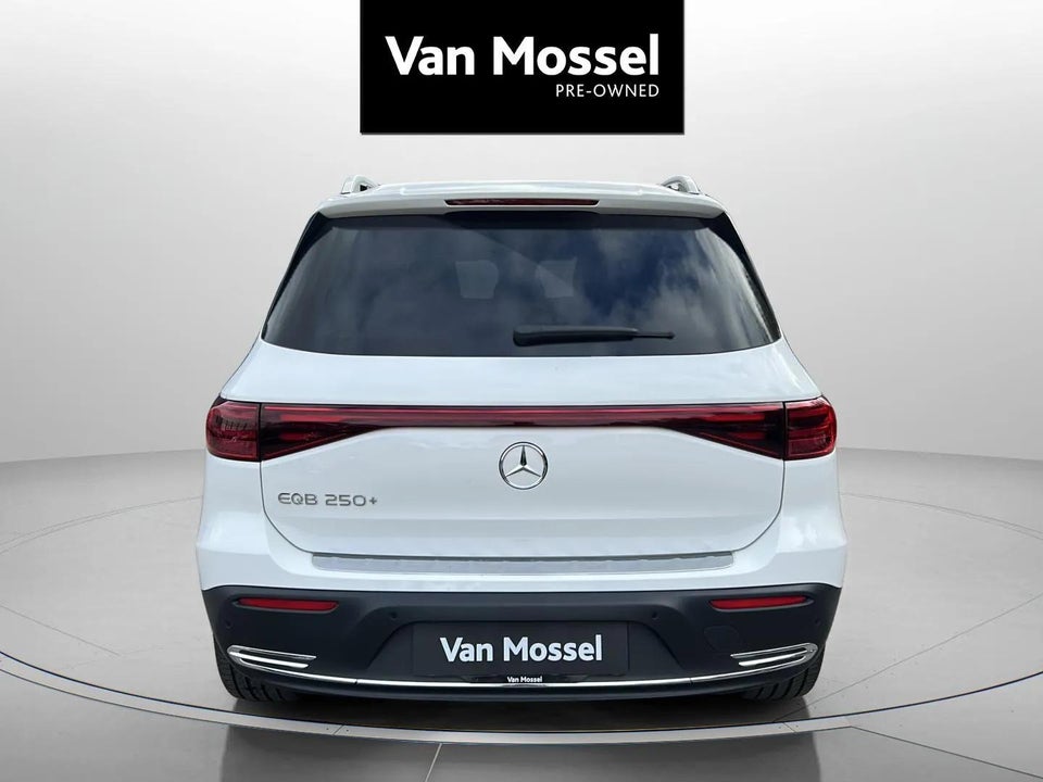 Mercedes EQB250+ Progressive 5d