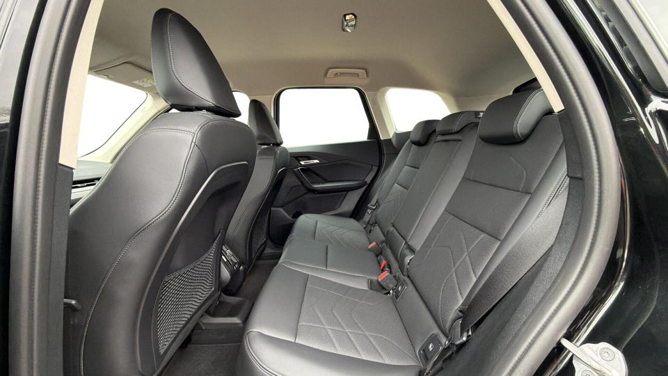 BMW iX1 xDrive30 X-Line 5d