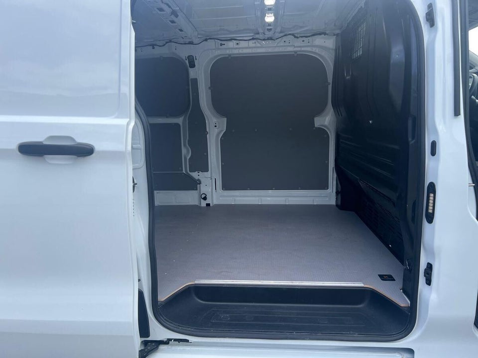 Ford Transit Custom 320 L2 2,5 PHEV Trend CVT