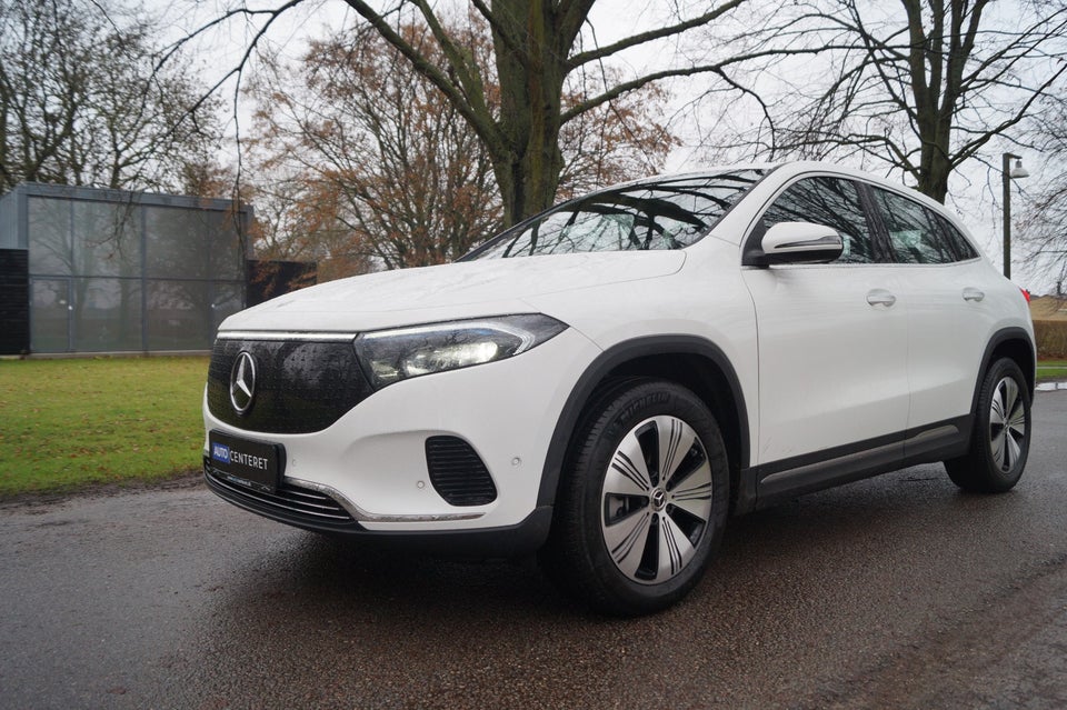 Mercedes EQA350 Progressive 4Matic 5d