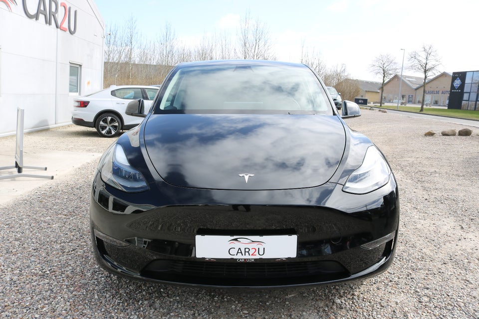 Tesla Model Y Long Range AWD 5d