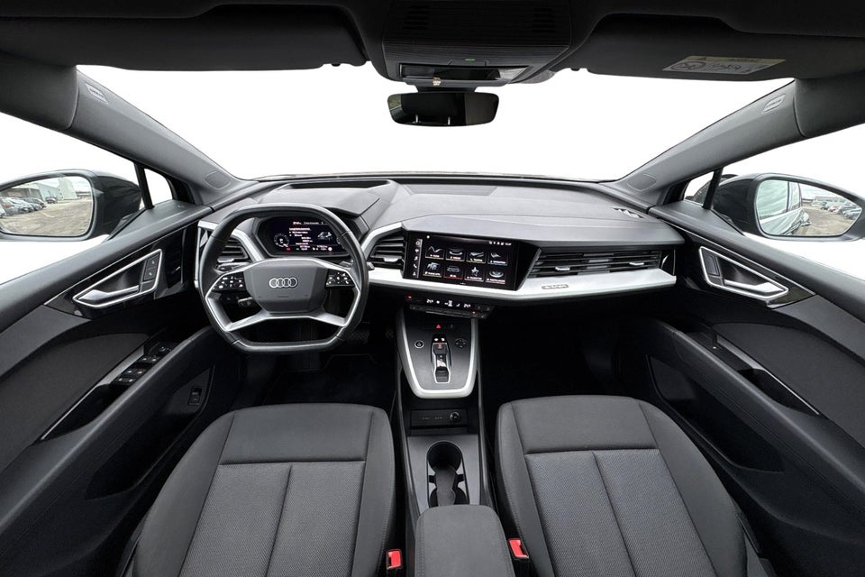Audi Q4 e-tron 40 Attitude 5d