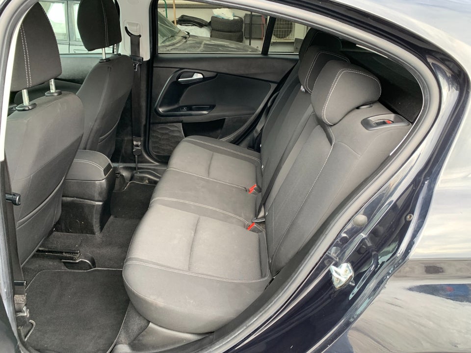 Fiat Tipo 1,4 T-Jet 120 Easy 5d