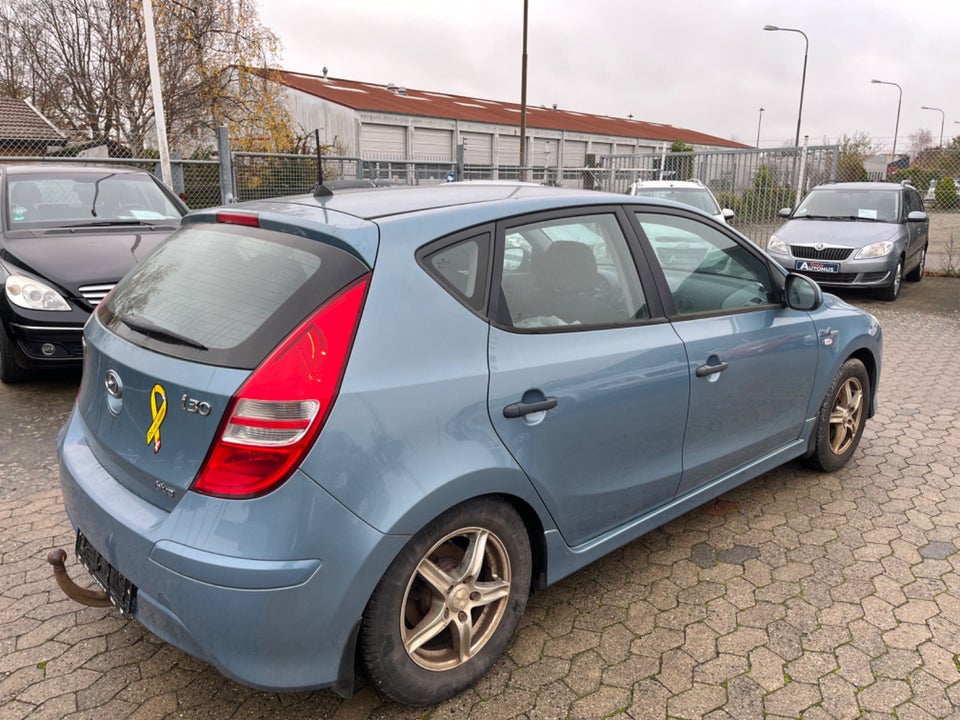 Hyundai i30 1,6 CRDi 90 Blue Drive 5d