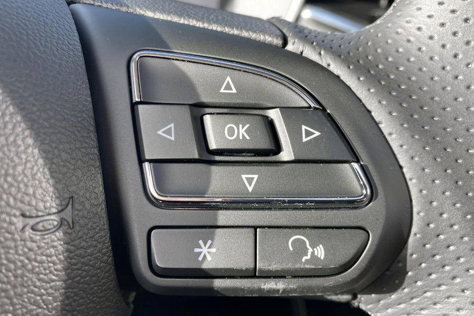 MG Marvel R Performance 5d