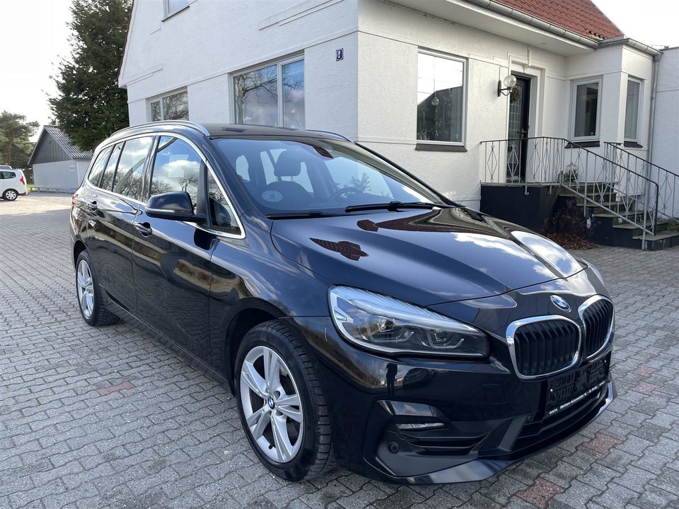 BMW 218d 2,0 Gran Tourer Connected aut. 5d