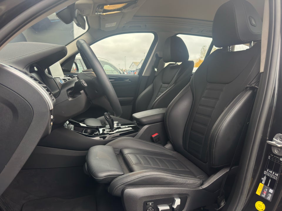 BMW iX3 Charged Plus 5d