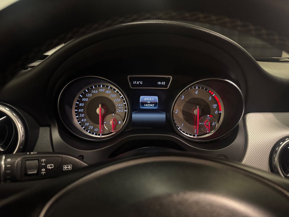 Mercedes GLA200 d 2,2 Van 5d