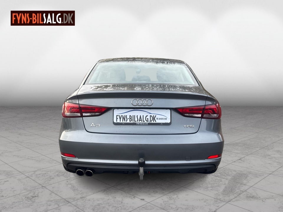 Audi A3 1,4 TFSi 125 Ambiente 4d