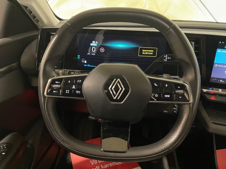 Renault Megane E-Tech 40 Equilibre 5d