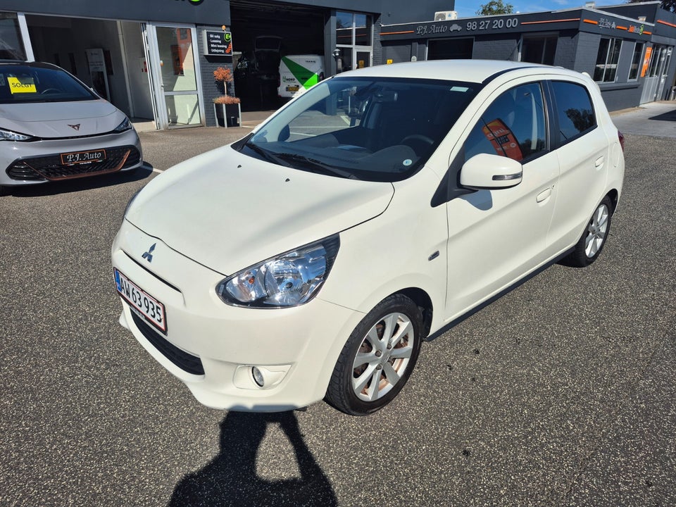 Mitsubishi Space Star 1,2 Intense CVT 5d