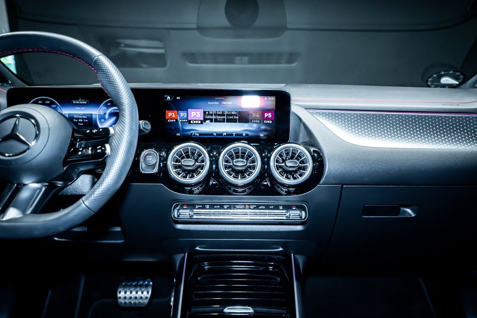 Mercedes EQA250+ AMG Premium 5d