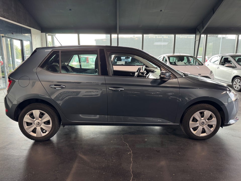 Skoda Fabia 1,0 MPi 60 Ambition 5d