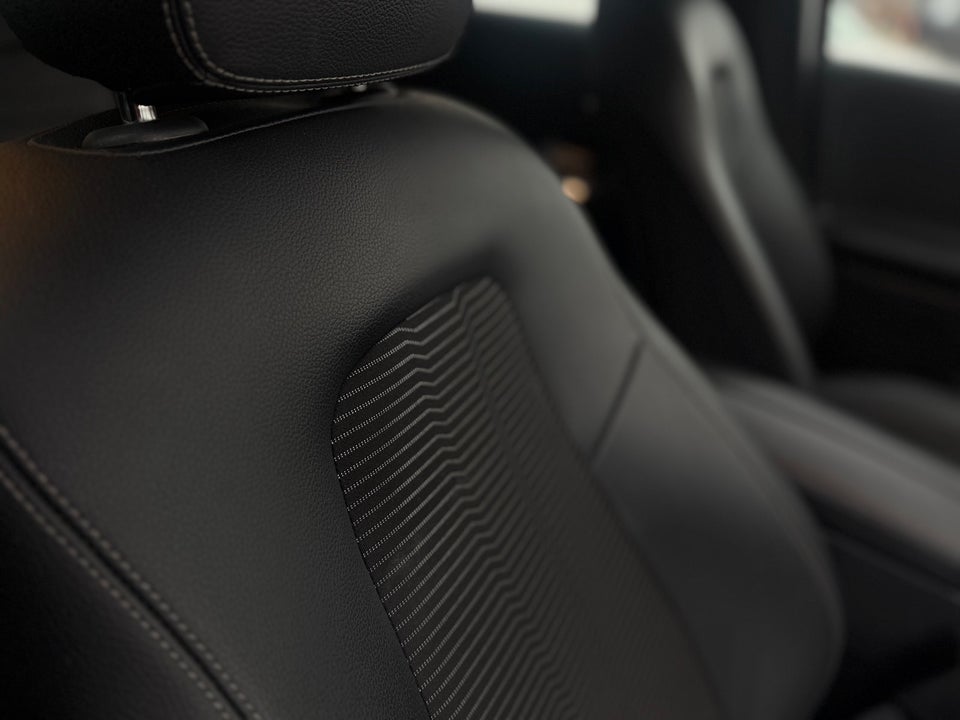 Mercedes EQA250 Progressive 5d