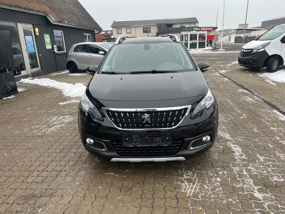 Peugeot 2008 1,6 BlueHDi 100 Allure Sky 5d