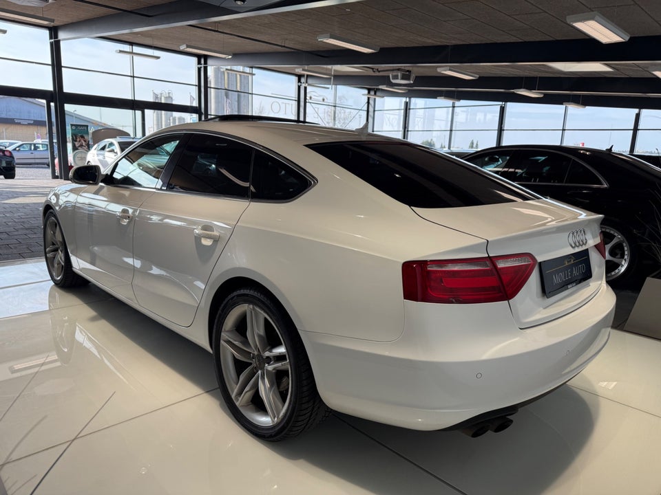 Audi A5 2,0 TDi 143 Sportback Multitr. 5d