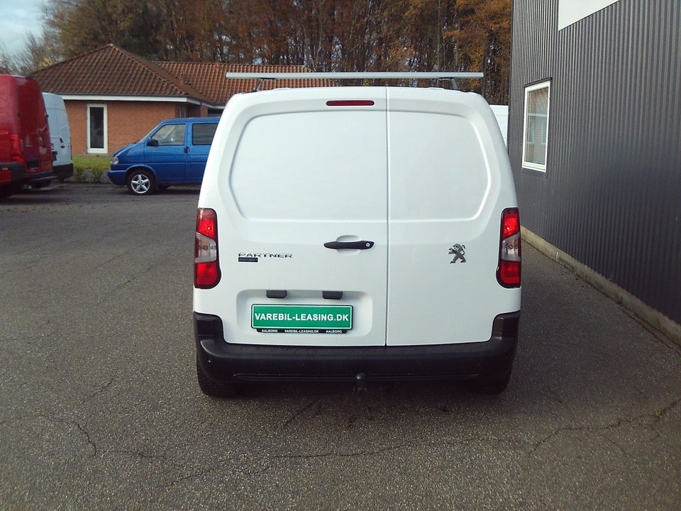 Peugeot Partner 1,5 BlueHDi 100 L1V1 Plus Van