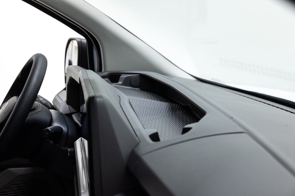 VW e-Transporter 64 Comfort Kassevogn SWB