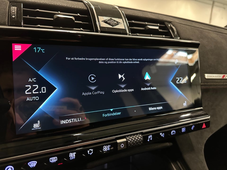 DS DS 7 CrossBack 1,6 E-Tense Performance Line EAT8 AWD 5d