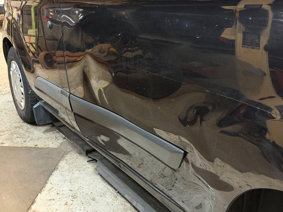 Ford Transit Custom 270S 2,2 TDCi 100 Trend Van 5d