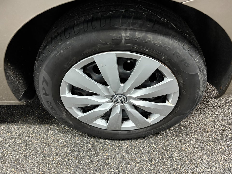 VW Touran 1,6 TDi 115 Comfortline DSG 7prs 5d