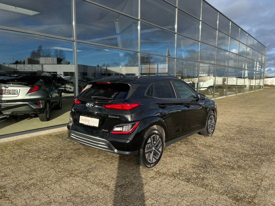 Hyundai Kona 64 EV Ultimate 5d