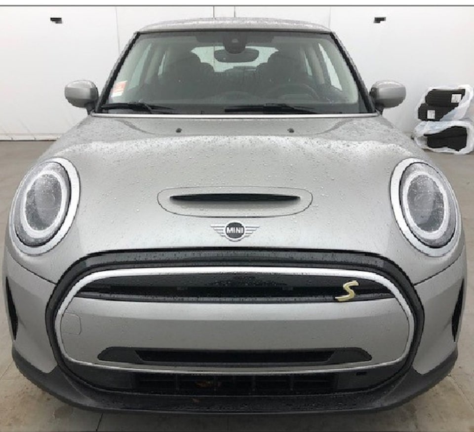 MINI Cooper SE Classic Trim 3d