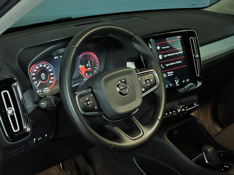 Volvo XC40 1,5 T5 ReCharge Inscription aut. 5d