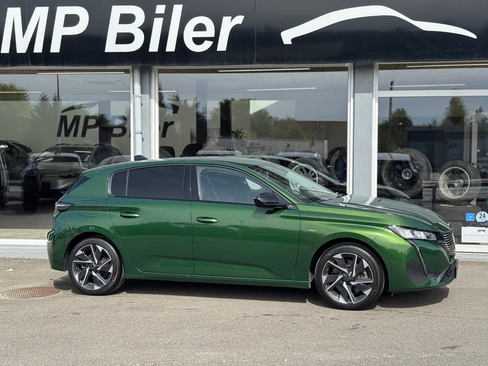 Peugeot 308 1,6 Hybrid First Selection EAT8 5d