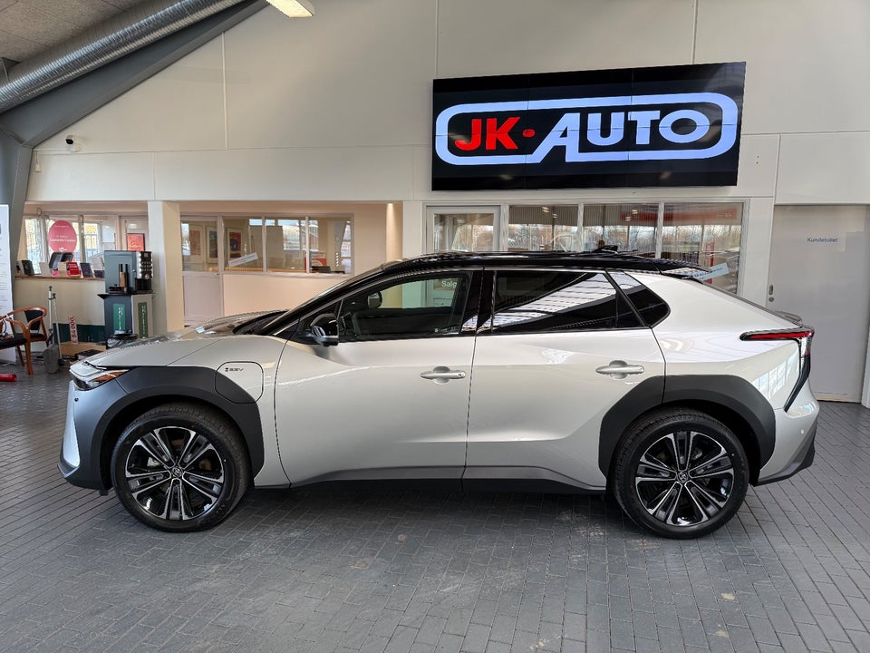 Toyota bZ4X Executive Premium 5d