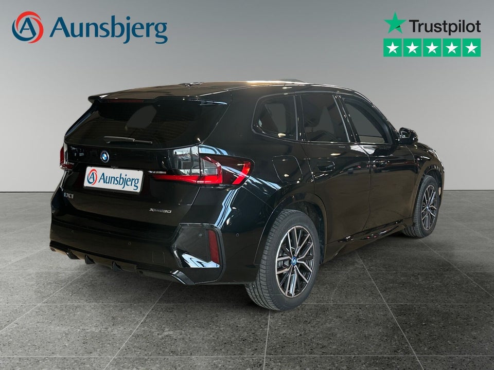 BMW iX1 xDrive30 M-Sport 5d