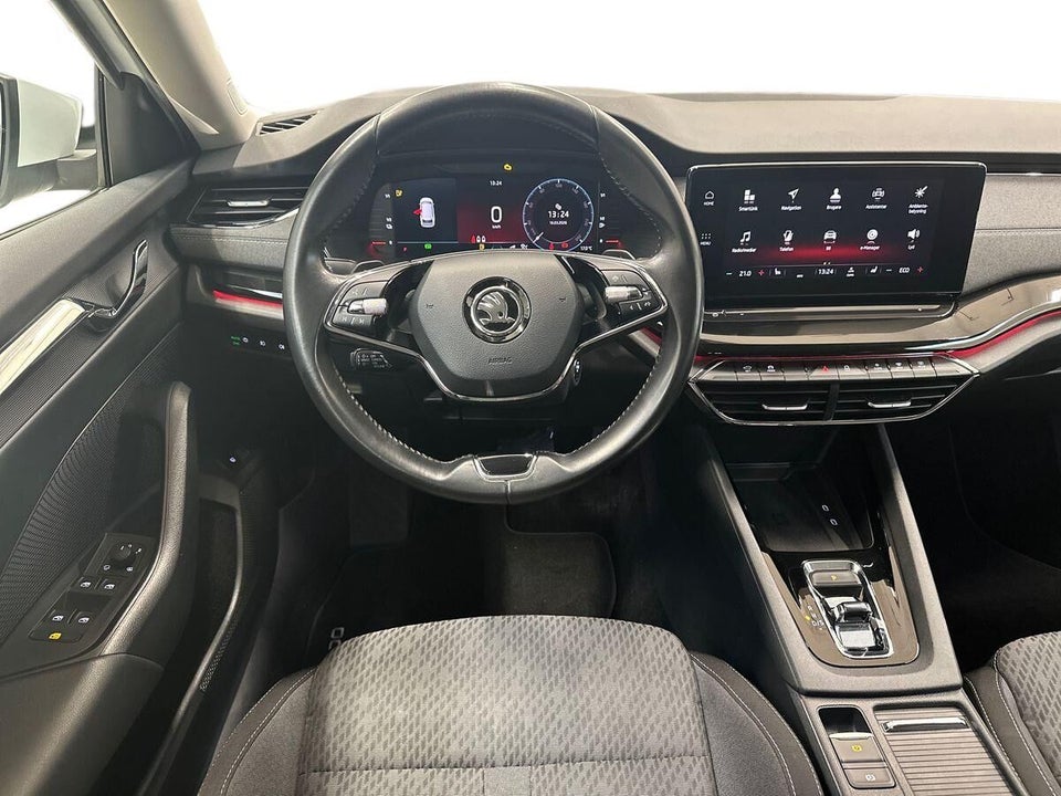 Skoda Octavia 1,4 TSi iV Plus Combi DSG 5d