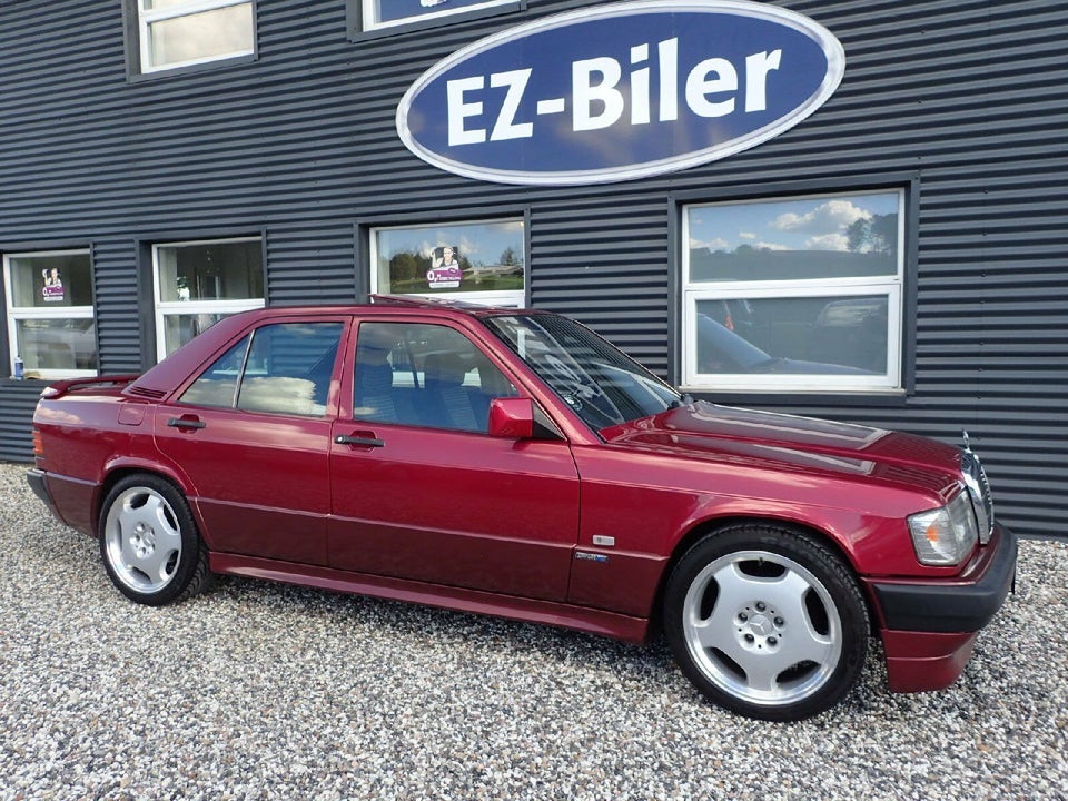 Mercedes 190 E 2,6  4d