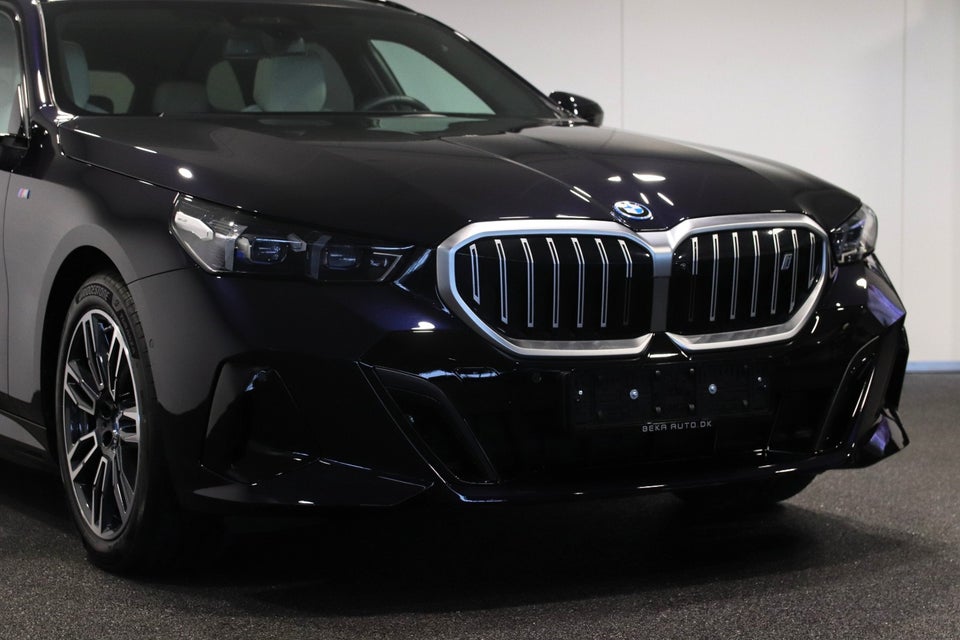 BMW i5 eDrive40 Touring M-Sport 5d