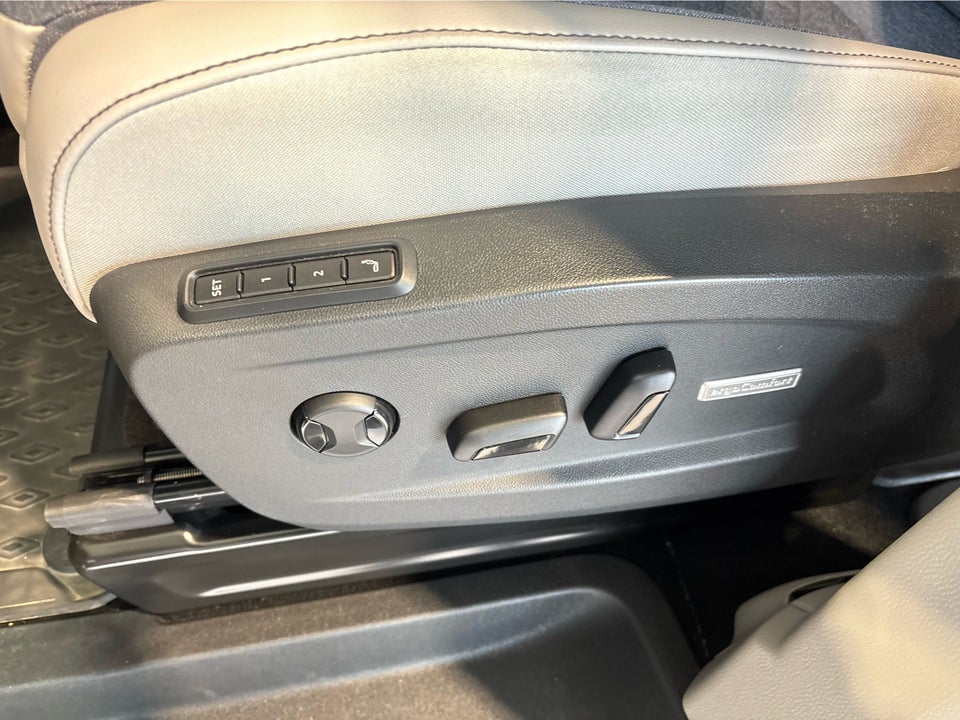 VW ID.Buzz 77 Style SWB 5d