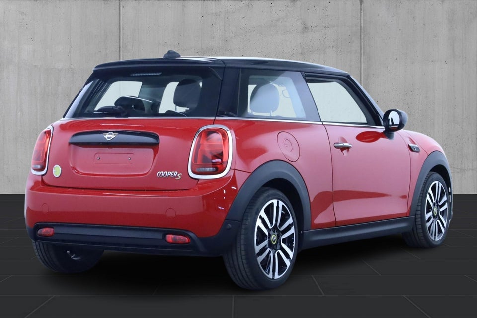 MINI Cooper SE Edition Premium Plus 3d