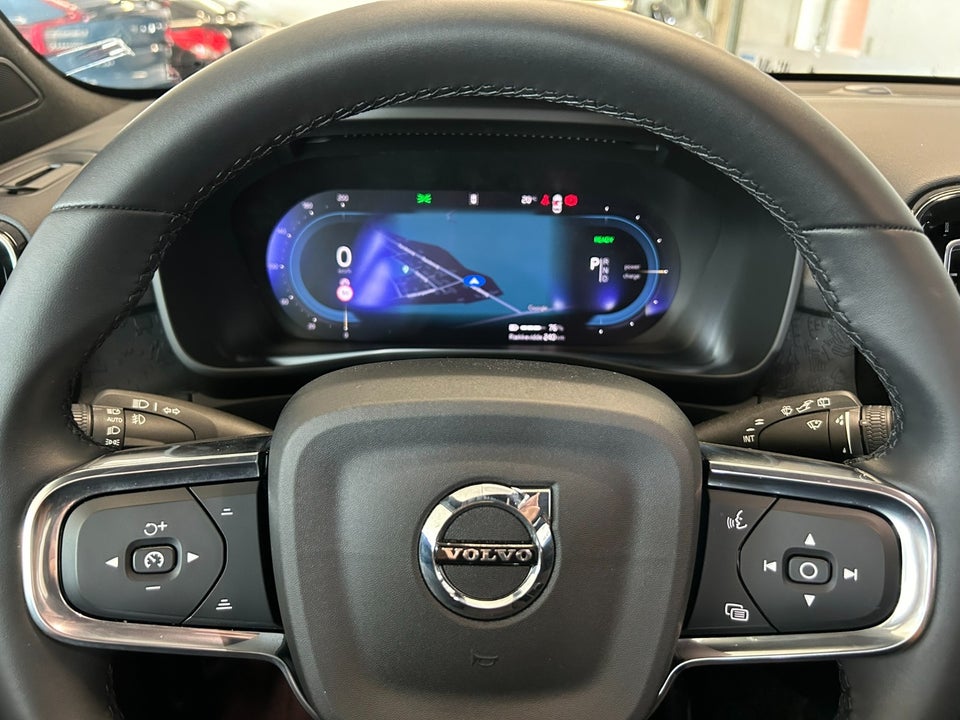 Volvo XC40 P6 ReCharge Plus 5d