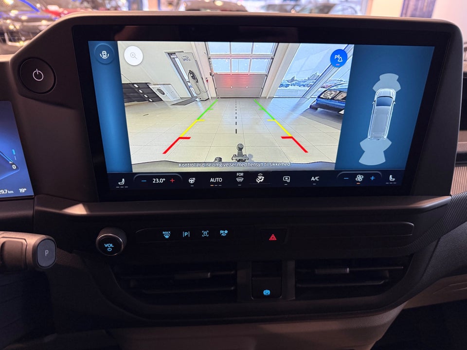 Ford E-Transit Custom 320S 64 Trend