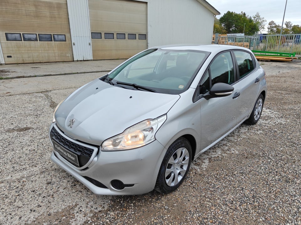 Peugeot 208 1,0 VTi Access 5d