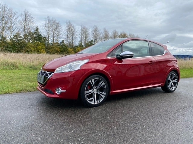 Peugeot 208 1,6 THP 200 GTi 3d