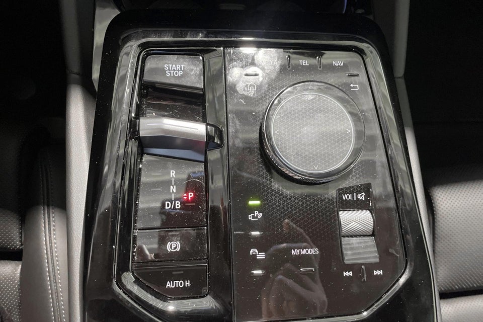 BMW i5 eDrive40 M-Sport 4d