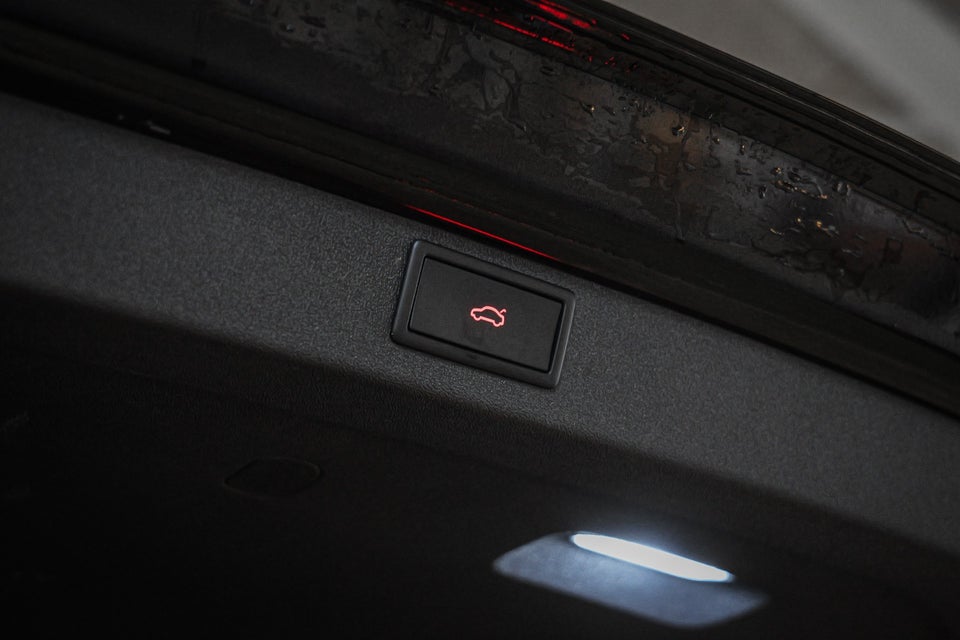 Skoda Enyaq 80 iV Selection Suite 5d