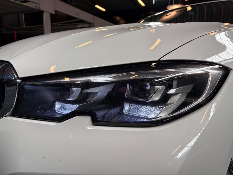 BMW 330e 2,0 Touring aut. 5d