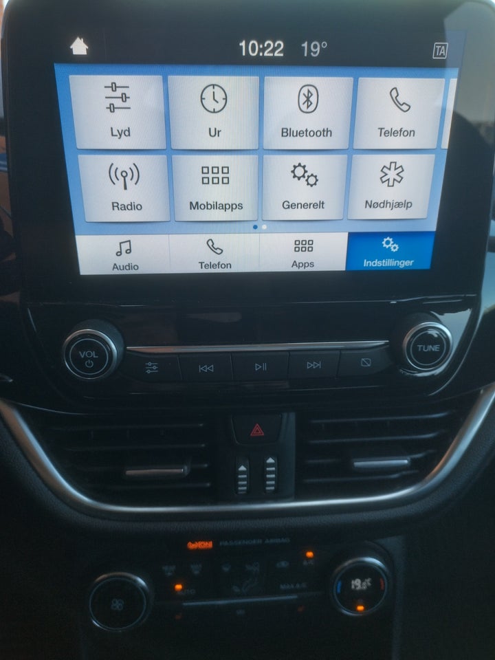 Ford Fiesta 1,0 EcoBoost Titanium 5d