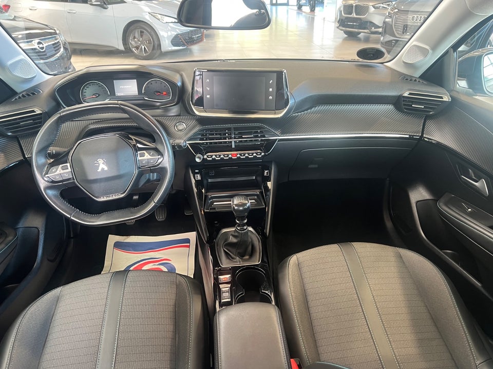 Peugeot 208 1,2 PureTech 100 Allure 5d