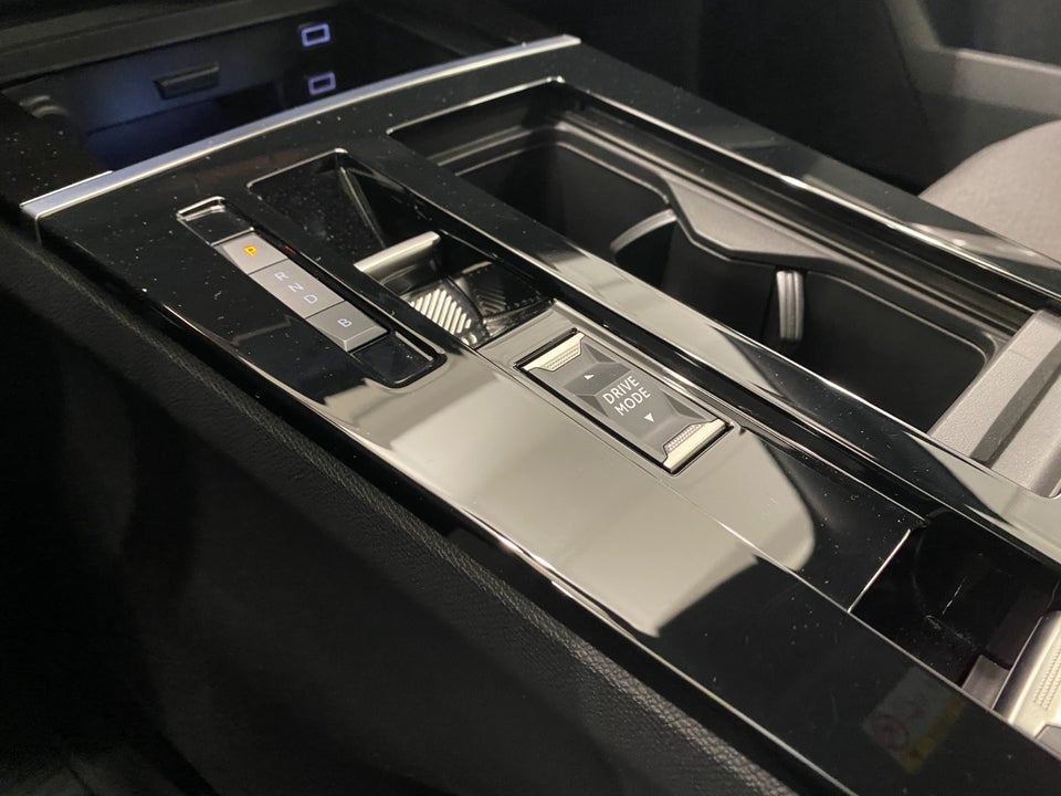 Opel Astra-e 54 GS Sports Tourer 5d